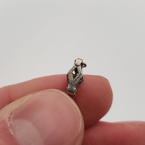 16 Inch 925 Sterling Silver Green Glass Heart Tarnished Necklace - Picture 5 of 7